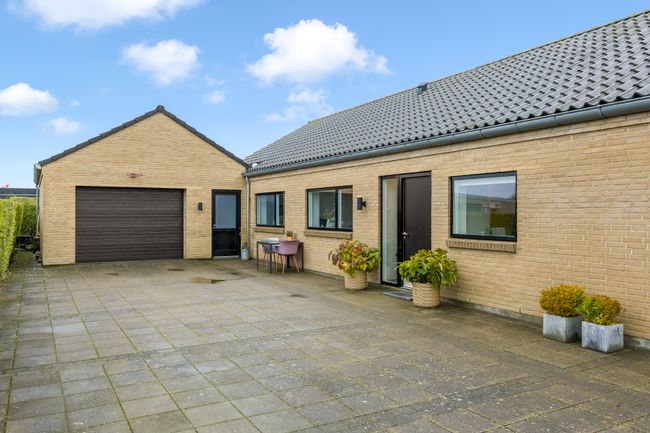 Vesterdamsvænget 114, Lind, 7400 Herning